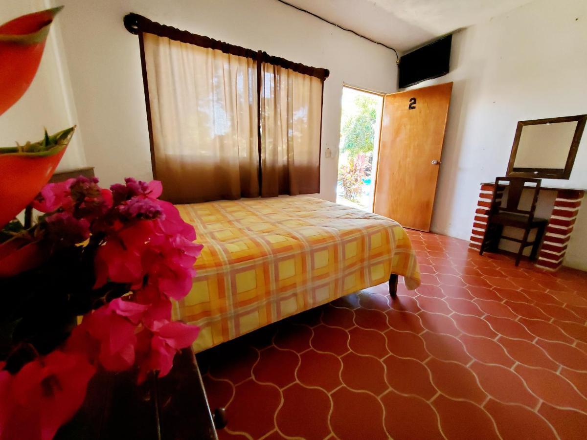 Hotel Oasis Melaque San Patricio Melaque Buitenkant foto